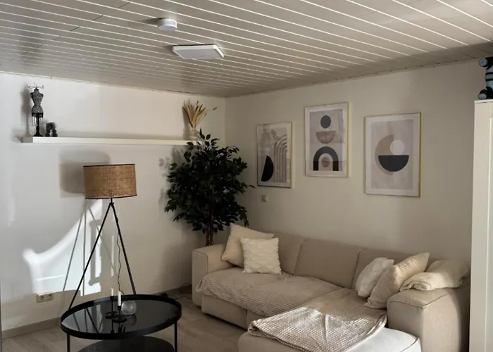 Gaestehaus Schroeder * Ober-Florsheim